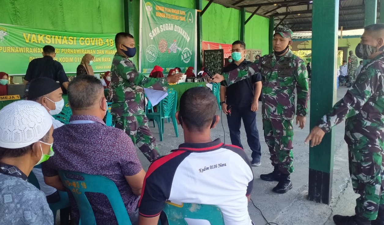 Kodim Nagan Raya Vaksinasi Kepada Purnawirawan dan Warakawuri