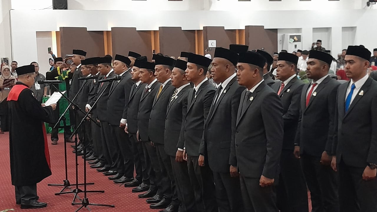 25 Anggota DPRK Nagan Raya Masa Jabatan 2024-2029 Resmi dilantik