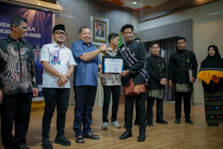 Bupati Nagan Raya Lantik Pengurus FOKUSMAK Banda Aceh Periode 2024–2026