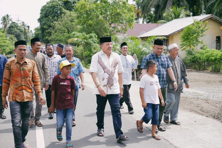 Bupati TRK Kunjungi Desa Alue Siron dan Tinjau Infrastruktur