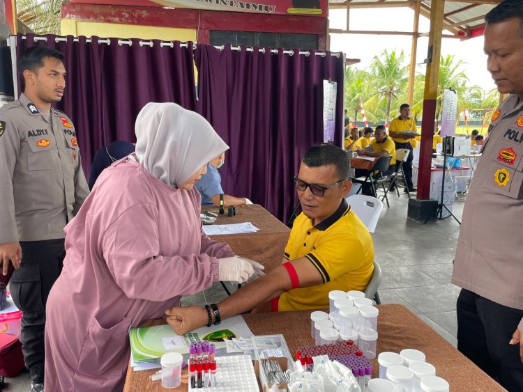 Personel Brimob Batalyon C Pelopor Jalani Pemeriksaan Kesehatan Berkala
