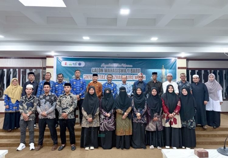 Bupati TRK Lepas 15 Mahasiswa Nagan Raya Tempuh Pendidikan ke Timur Tengah