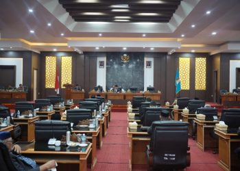 Wabup Nagan Raya Hadiri Rapat Paripurna DPRK Bahas KUA-PPAS Tahun Anggaran 2026