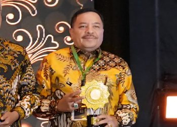 Bupati TRK Terima Penghargaan UHC Tingkat Madya dari Pemerintah Pusat