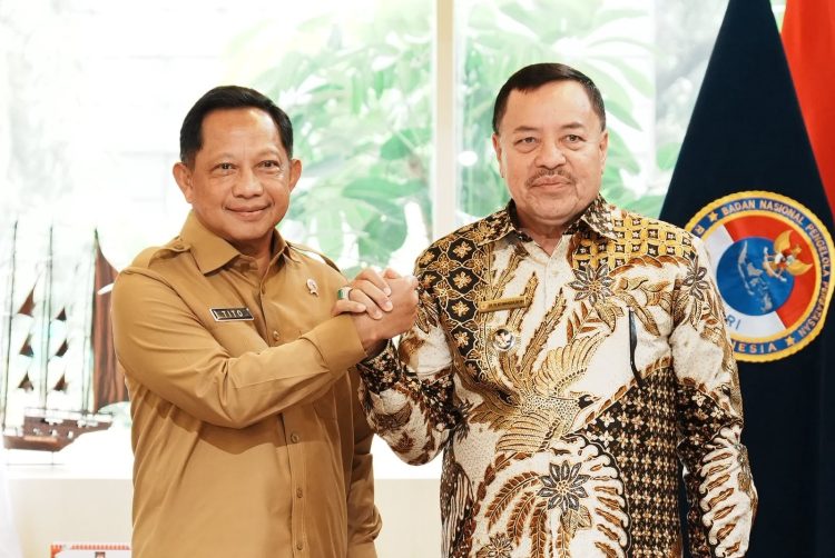 Bertemu Mendagri, Bupati TRK Bahas Agenda Kebangsaan dan Ekonomi Daerah